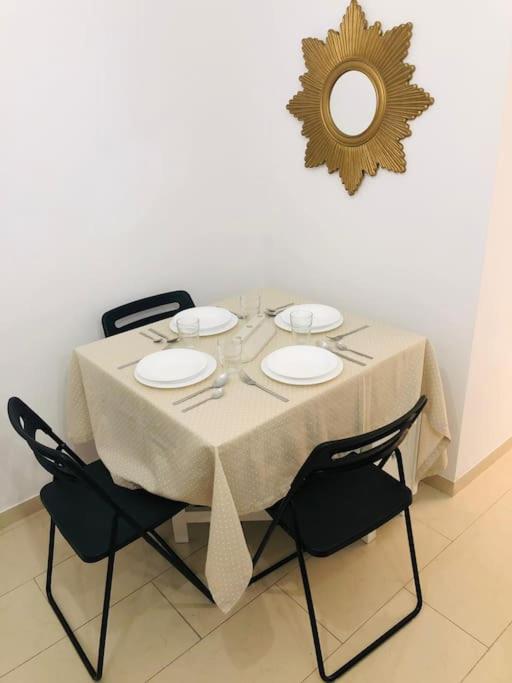 Nieves Viejas Apartamento Fresco Con Patio En コルドバ エクステリア 写真