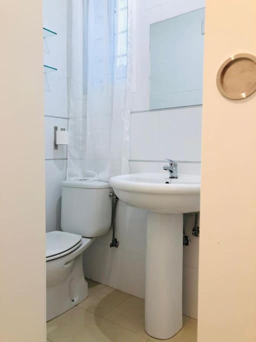 Nieves Viejas Apartamento Fresco Con Patio En コルドバ エクステリア 写真