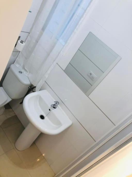 Nieves Viejas Apartamento Fresco Con Patio En コルドバ エクステリア 写真