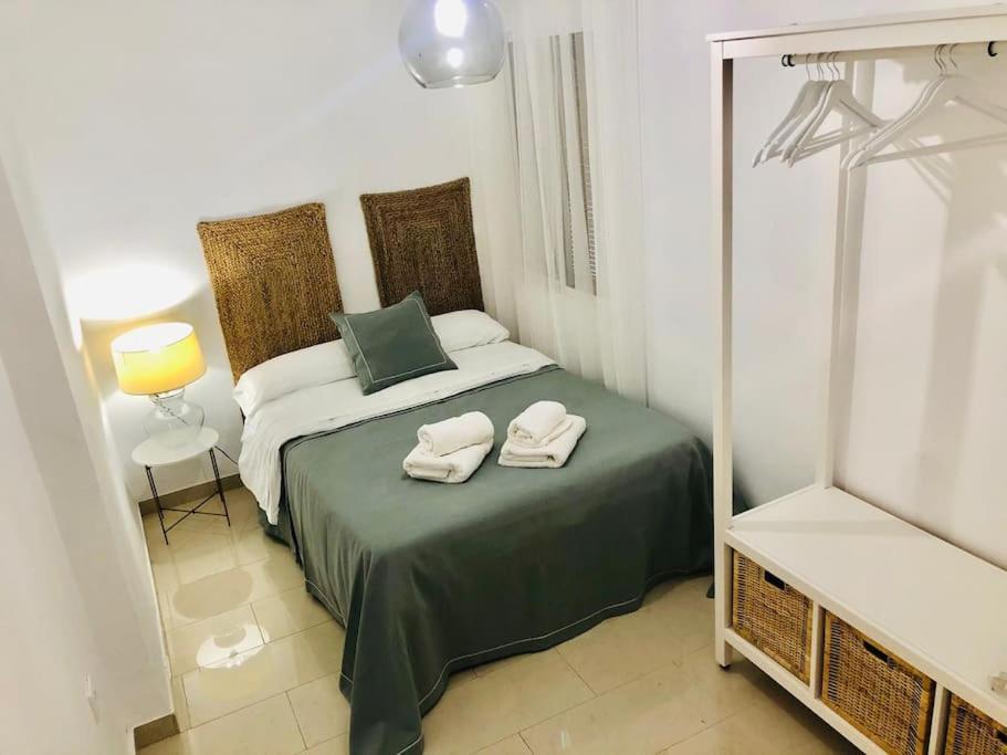 Nieves Viejas Apartamento Fresco Con Patio En コルドバ エクステリア 写真